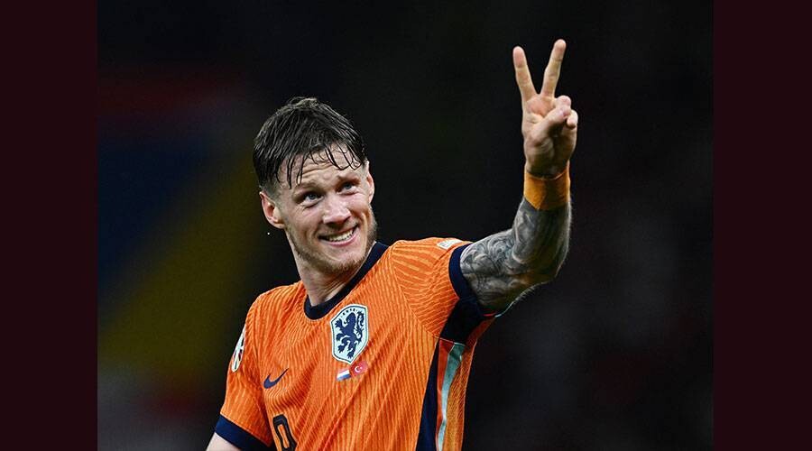 Нидерландский нападающий Ваут Инкхерст произвел впечатление, когда Нидерланды победили Турцию