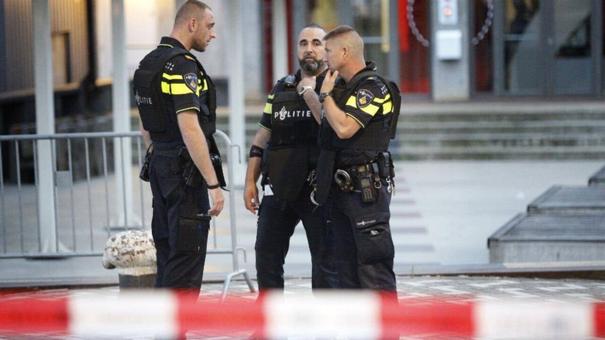 Dutch Police Arrest Pro-Palestine Protesters