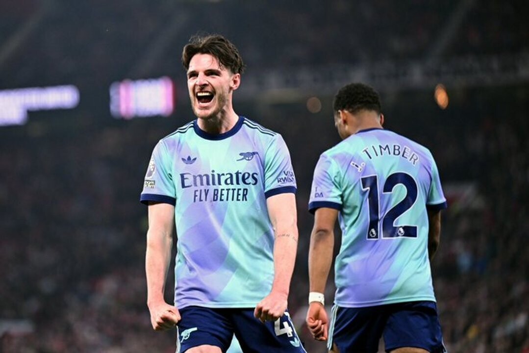 Арсенал против ПСВ Айндховен в Лиге чемпионов