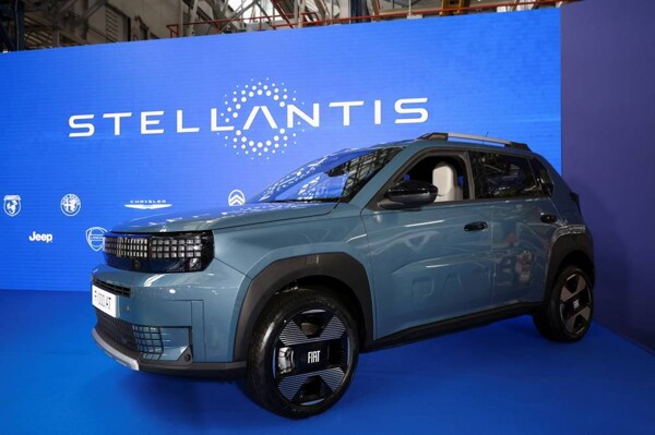 Stellantis NV наблюдает резкое снижение прибыли в первой половине 2024 года